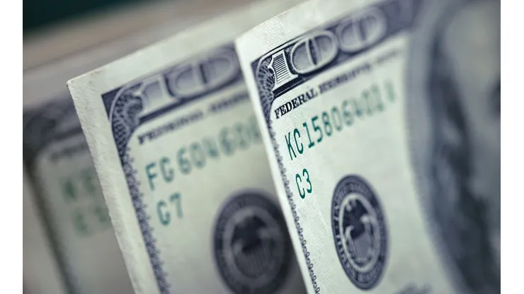 Dólar sigue a la baja y suma su séptima caída consecutiva