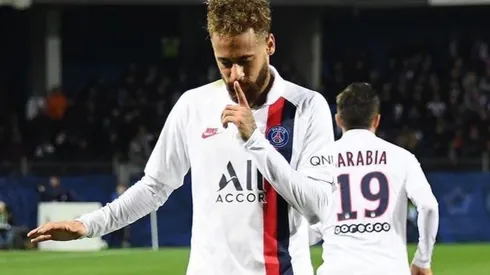 El sello de Neymar: Golazo y hacer callar a los hinchas del PSG