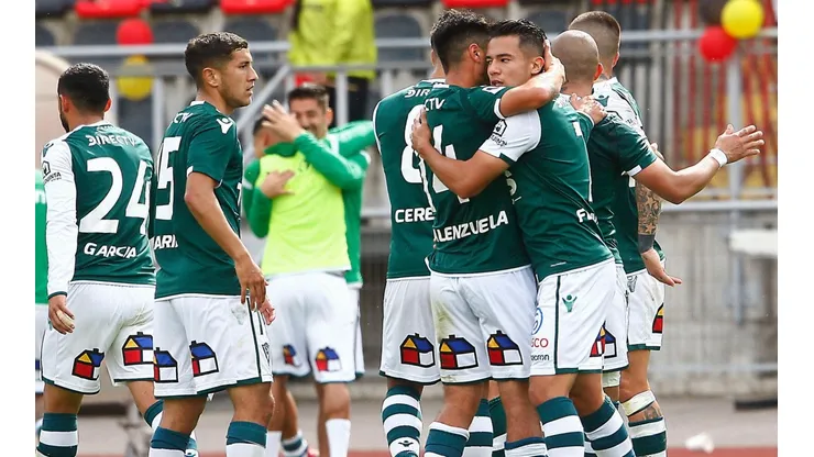 Colo Colo, la U y la UC se cuadran con los que asciendan.