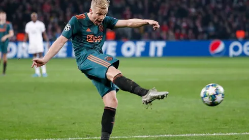 Van de Beek al Real Madrid, dicen en Holanda.