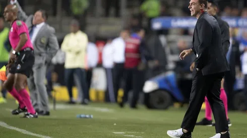 Guede luce lujosos zapatos en México