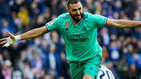 Benzema festeja el 2-0.