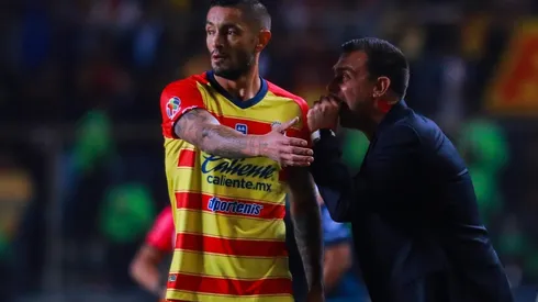 Locura por Pablo Guede en México: redentor, salvador y milagroso