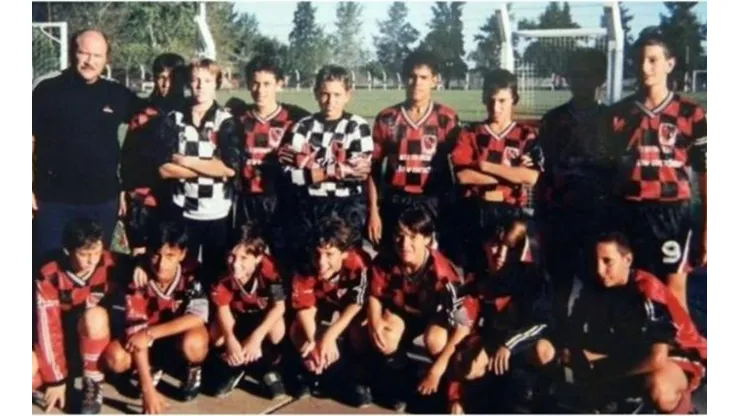Leo y su inédita foto en Newell's.