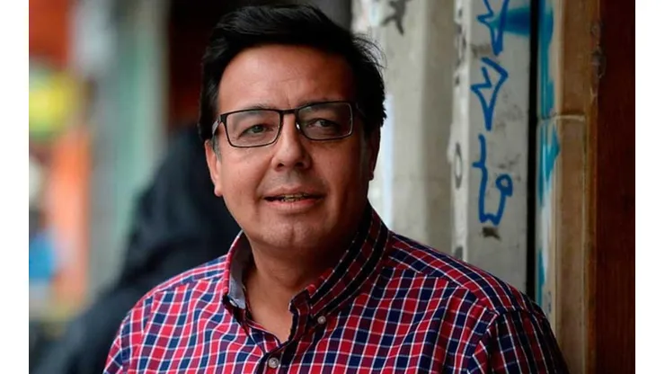 Sanhueza en picada contra Jara por llanto en pantalla