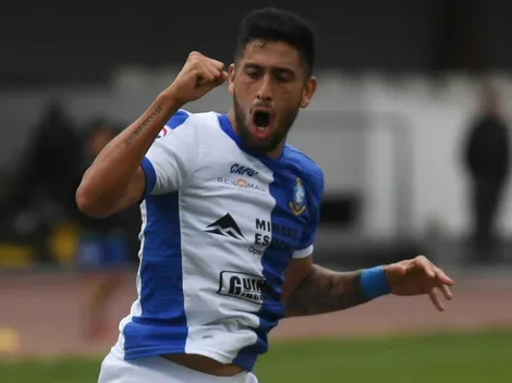 Tobías Figueroa es sondeado por Colo Colo y admira a Paredes