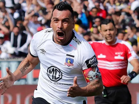 Paredes posterga su retiro y Valdivia depende de la comisión fútbol