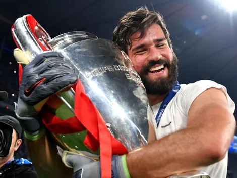 Alisson Becker se queda con el Trofeo Lev Yashin 2019