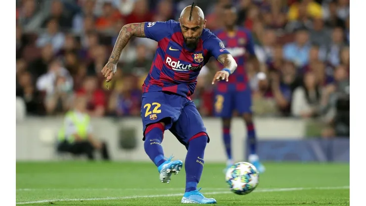 "A muchos equipos les gustaría tenerlo en sus filas": el guiño del director deportivo del Inter a Arturo Vidal