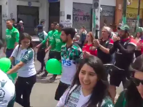 Plantel de Santiago Wanderers se une a marcha junto a hinchas