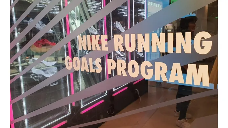 Nike Running Goals Program funcionará en la Nike Store de Mall Alto Las Condes en Santiago.