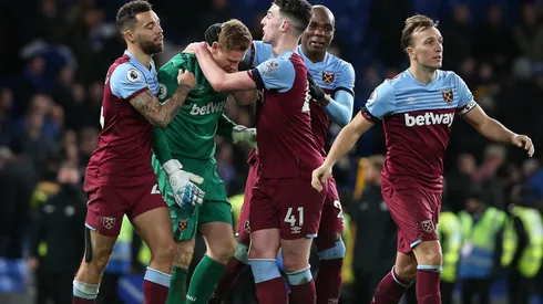 Oxígeno para Pellegrini: West Ham se queda con el cásico de Londres