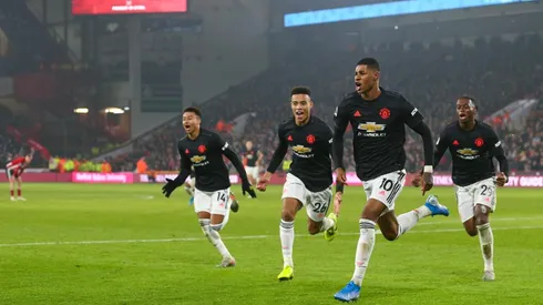 Manchester United recibe al Aston Villa por otra fecha de la Premier League.