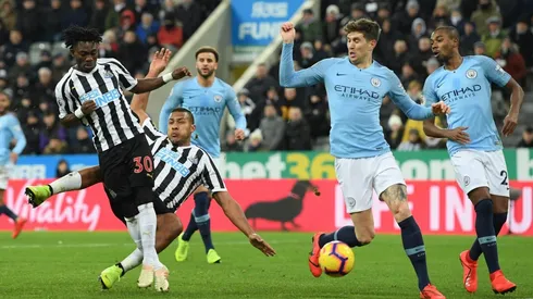 Manchester City y Newcastle se enfrentan por una nueva fecha de la Premier League de Inglaterra.