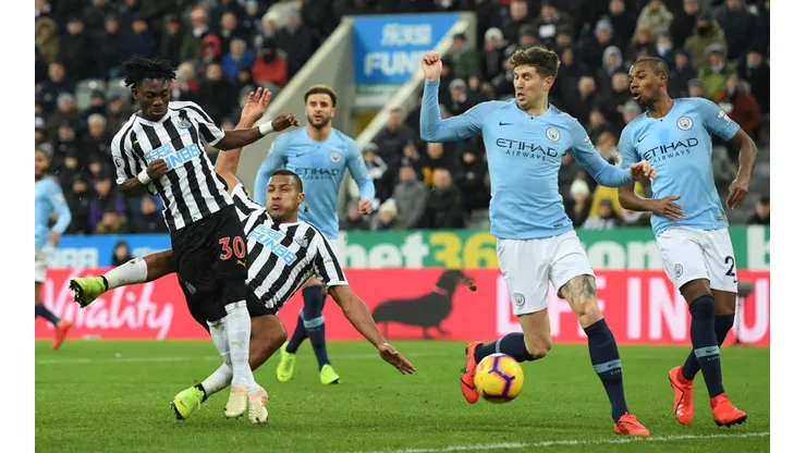 Manchester City y Newcastle se enfrentan por una nueva fecha de la Premier League de Inglaterra.