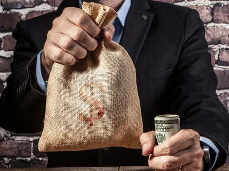 ¿Por qué el Banco Central vende dólares para frenar el alza del dólar en Chile?