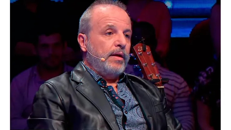 Alberto Plaza ha sido foco de críticas por la gente a favor del movimiento.