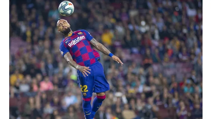 Arturo Vidal volvió a hablar de su continuidad en el Barcelona