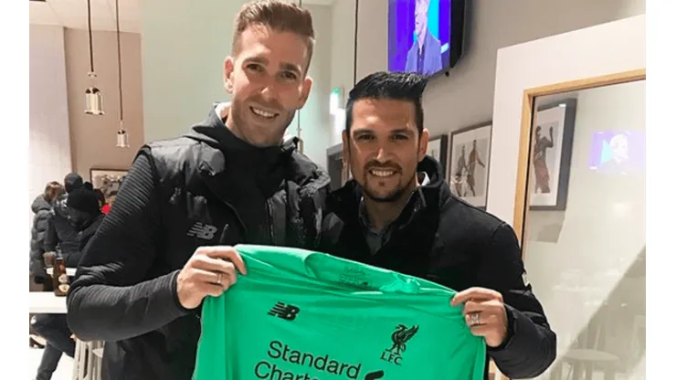 Mark Gonzalez es homenajeado en Liverpool previo a duelo por Champions League