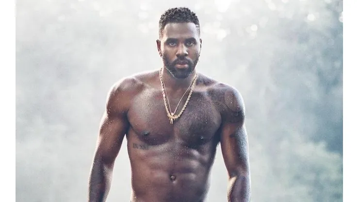 Jason DeRulo defiende su "anaconda"