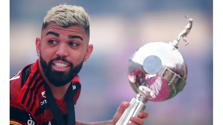 Look y zapatos nuevos: los excéntricos lujos de Gabigol tras la final de Copa Libertadores