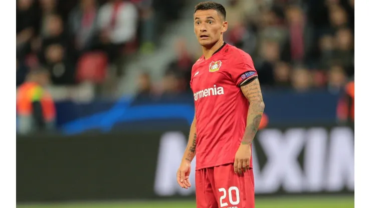 Charles, genio y figura del Leverkusen.