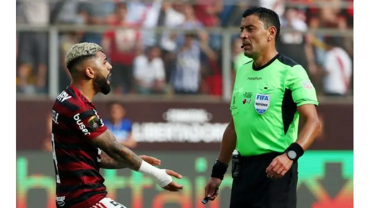 La tiene clara: Roberto Tobar sueña con dirigir la final del Mundial