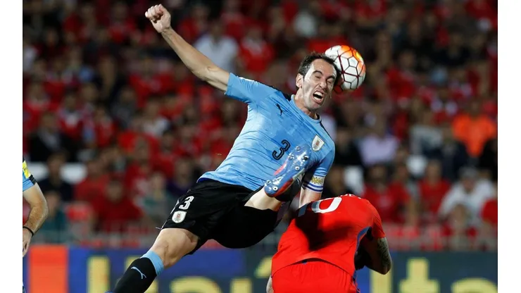 Godín y los partidos frente a Chile: "Se han hecho competitivos y especiales"