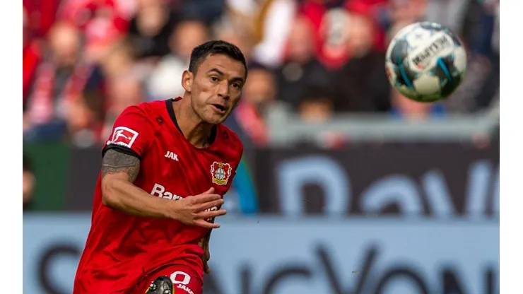 Charles Aránguiz, inamovible en el Leverkusen.
