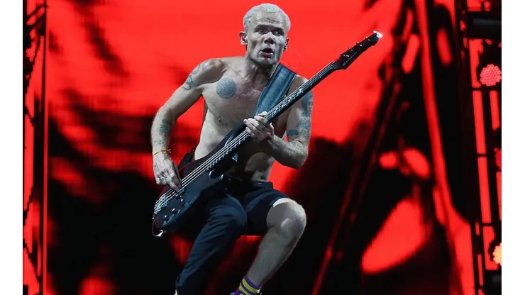 Flea envía su apoyo a las protestas en Chile