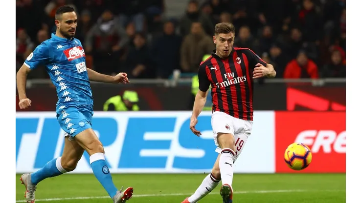 Milan recibe a Nápoli por una nueva fecha de la Serie A italiana.