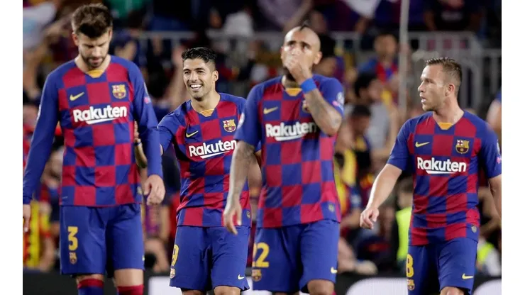 Vidal pierde terreno ante Arthur en el Barcelona, afirma Sport.