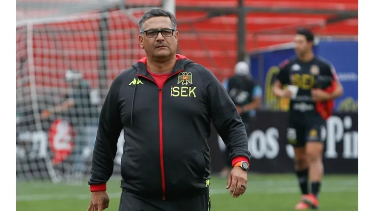 Ronald Fuentes: Hay que pagar cuentas y jugar no significa estar con el Gobierno