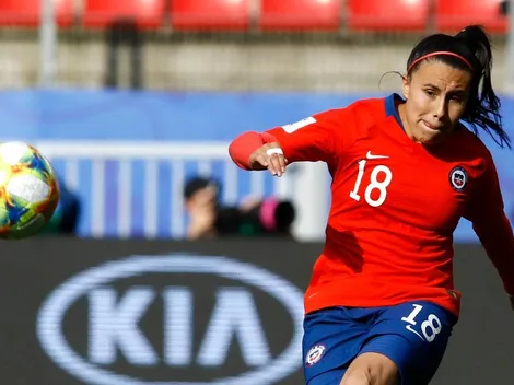 "Falta que los clubes se pongan más la camiseta por el fútbol femenino"