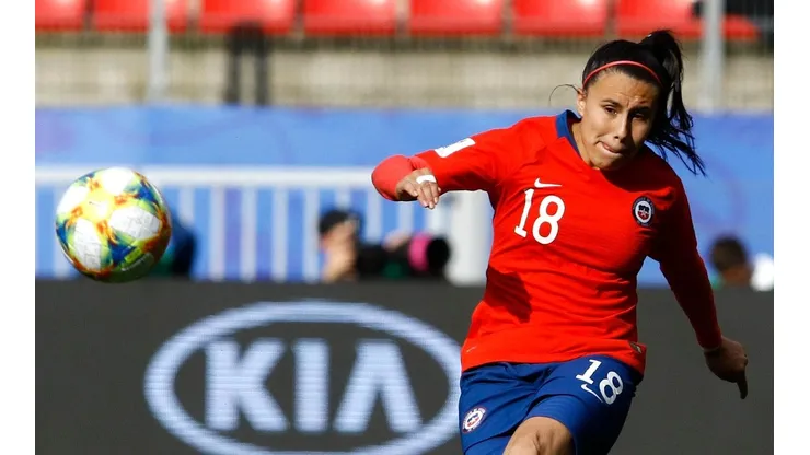 Sáez pidió más apoyo para el fútbol femenino