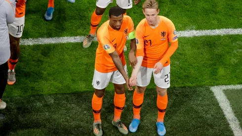 Wijnaldum y De Jong se manifiestan contra el racismo