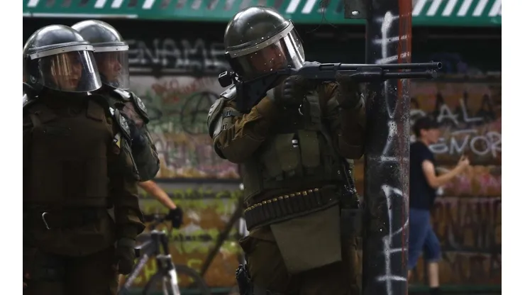 Carabineros suspende uso de escopetas antidisturbios