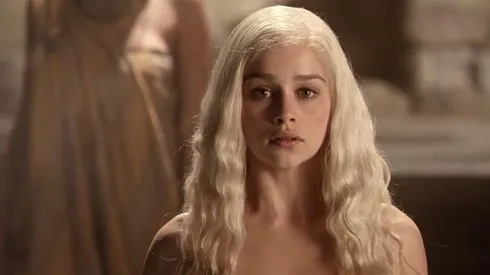 Emilia Clarke fue presionada para hacer desnudos en "Game of Thrones"