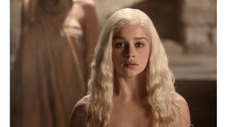Emilia Clarke fue presionada para hacer desnudos en "Game of Thrones"