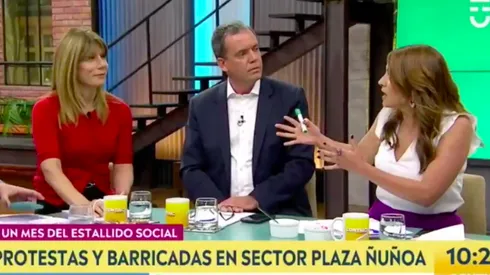 La pelea de Álvarez y Harboe por supuestos piscos sours gratis en el Congreso