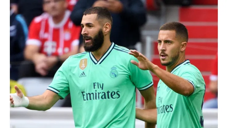 Hazard elogia a Benzema