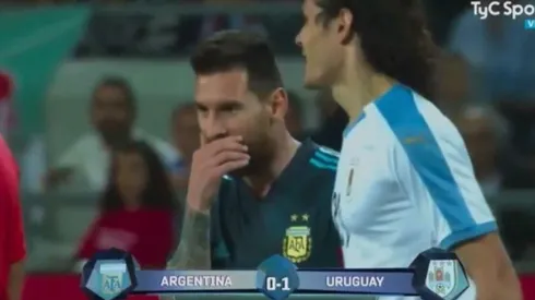 Pelea entre Messi y Cavani
