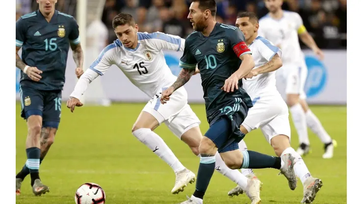 Vibrante empate entre Argentina y Uruguay