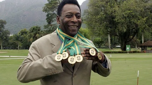 Pelé: “Me hubiera gustado jugar al lado de Leo Messi”