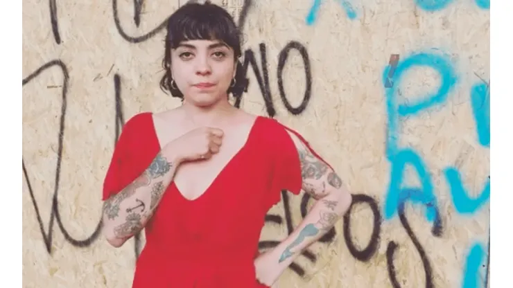 Mon Laferte lamenta que Carabineros detenga niños