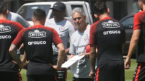 Reinaldo Rueda suma nuevos problemas en su preparación para las eliminatorias