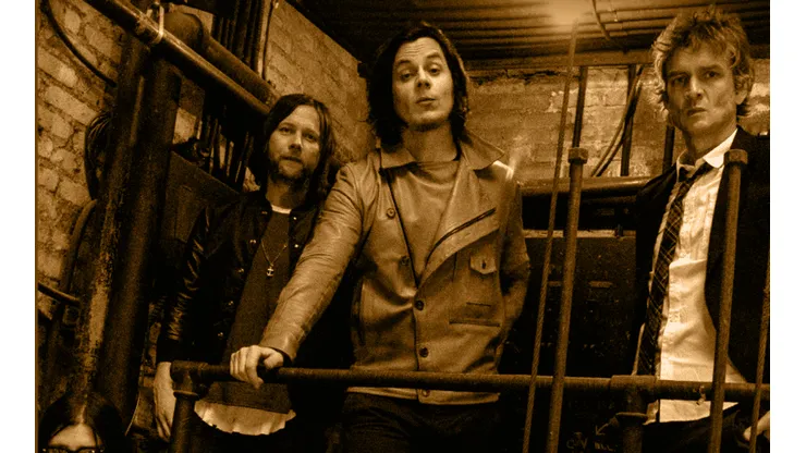 Adoptan medidas adicionales para show de The Raconteurs