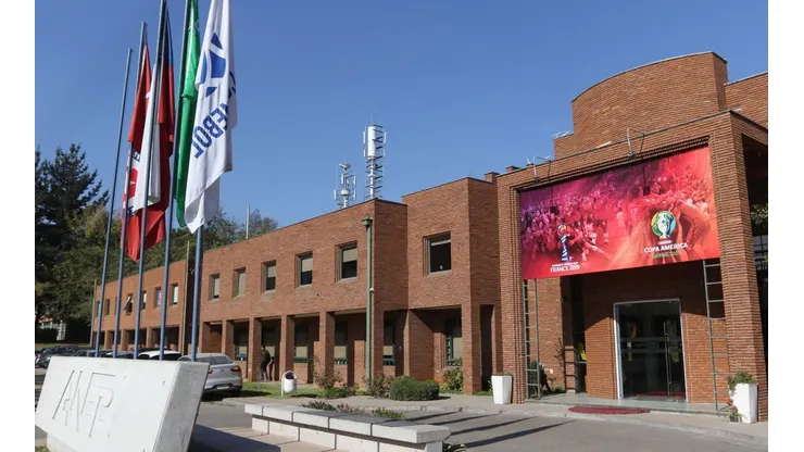 Este jueves habrá consejo extraordinario de presidentes en la ANFP.