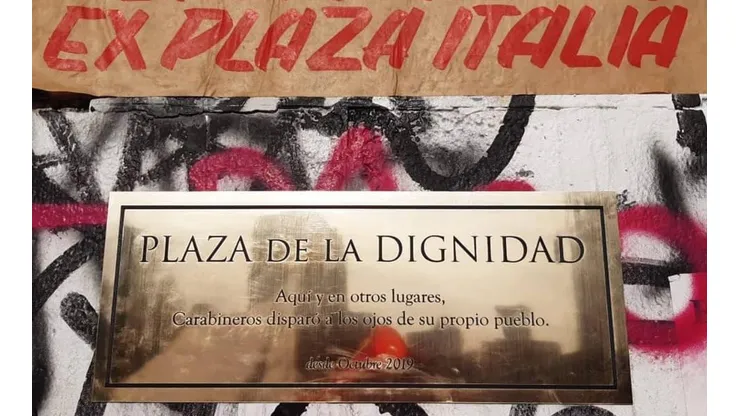 La placa en todo su esplendor.