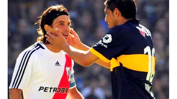 Arde la polémica: Gallardo le responde a Román Riquelme